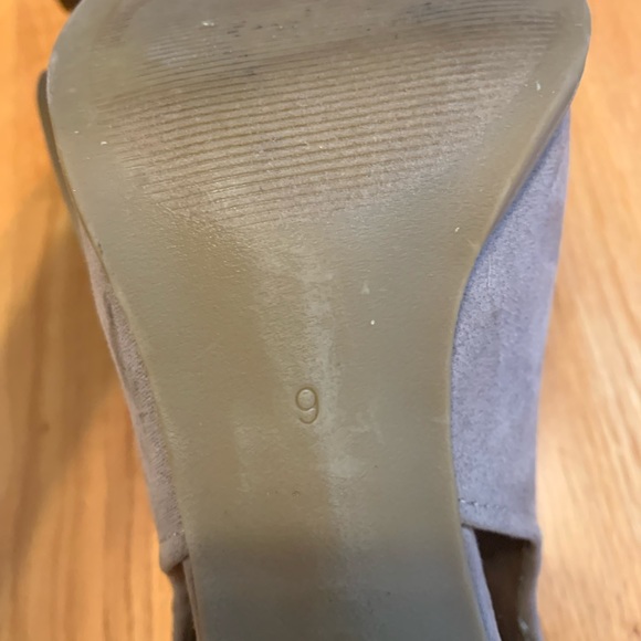 Tan, 2 inch, wedge heels from GAP - Picture 3 of 3